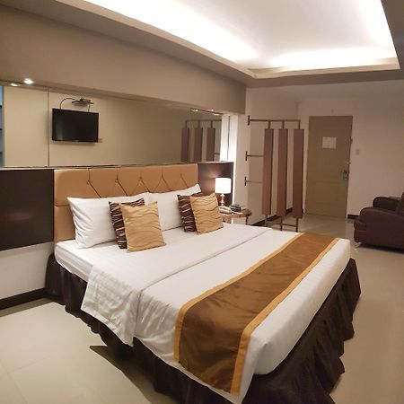 North Tourist Inn Bacolod Esterno foto