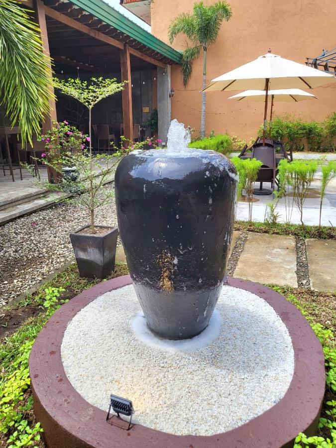 North Tourist Inn Bacolod Esterno foto